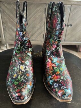 Roper Ladies Ingrid Snip Toe Black Boots